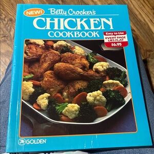 Betty Crocker Chicken Cookbook Editors (1984) Golden Spaghetti